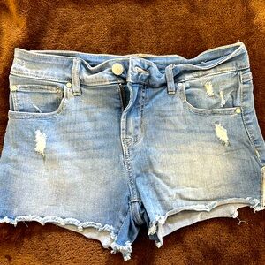 Ladies size 38 waist Bootlegger jean shorts